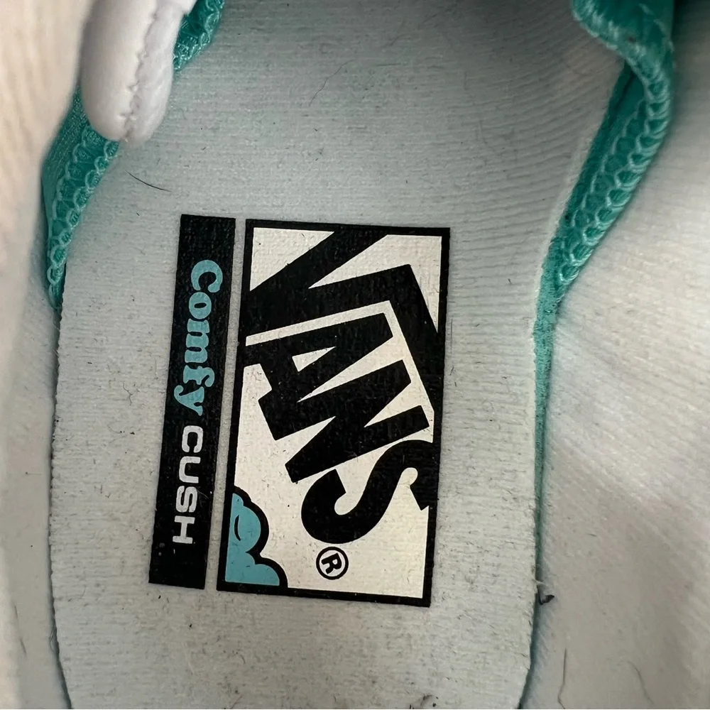 Vans Lowland CC Sneakers in Marshmellow - Picture 6 of 10